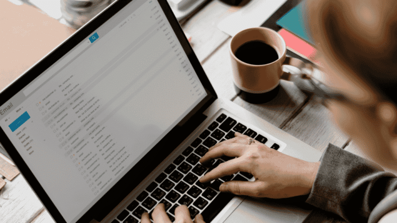 E-mail de cobrança: escolha o melhor modelo para clientes inadimplentes