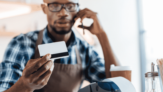 Como funciona um cartão de crédito para CNPJ e passo a passo para pedir um
