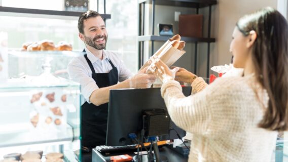 O que é retenção de clientes e 5 estratégias para colocar em prática