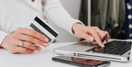Como conseguir um cartão de crédito com score baixo? Conheça as possibilidades