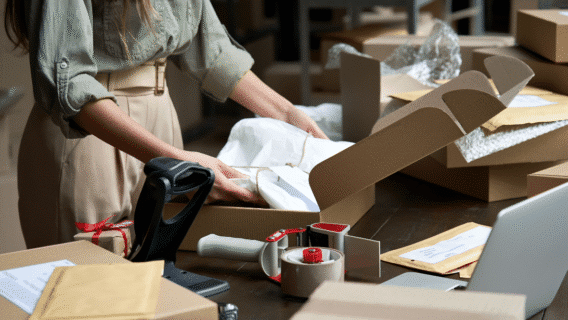 Brindes para clientes: 13 ideias para acertar na escolha do mimo
