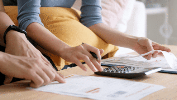 Descubra quais são as taxas de empréstimo empresarial e como comparar
