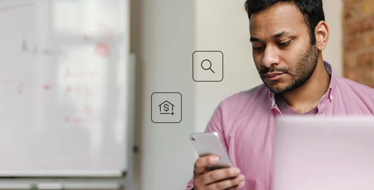 Fotomontagem de homem observando a tela de seu celular, com ícones de busca e de finanças na imagem. que ilustra este artigo sobre o melhor banco digital para abrir conta PJ