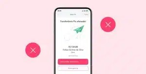 Fotomontagem da tela de um smartphone após um Pix efetuado no app da Cora, para ilustrar artigo sobre cancelar Pix.