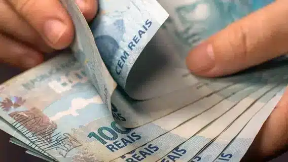 Risco sacado: como funciona, quando usar e impactos no caixa da empresa