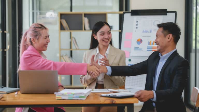 gerador de contratos