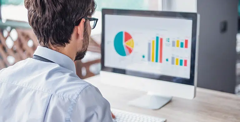 Análise de crédito de clientes: como fazer e reduzir risco antes de vender a prazo